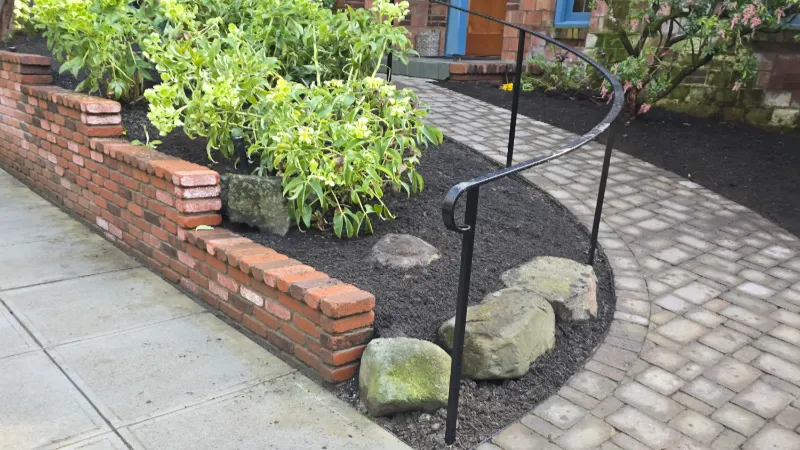 front yard landscaping Greenleaf after2